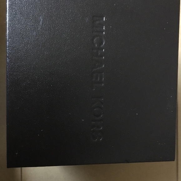 Michael Kors MK4316 Delray Gold Blush Watch - Picture 4 of 4